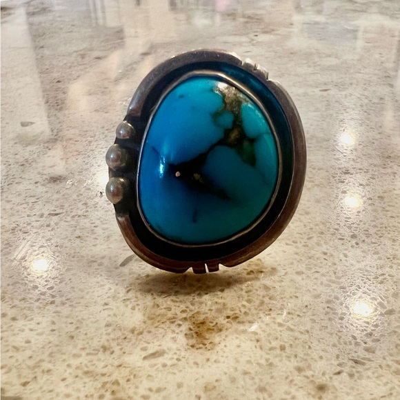 Vintage Native Turquoise Ring, size 7 - Picture 4 of 7